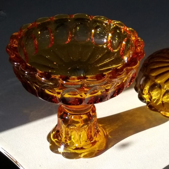 2-in-1 Candle Stick Holders Reversible Saucer Set - Picture 15 of 16